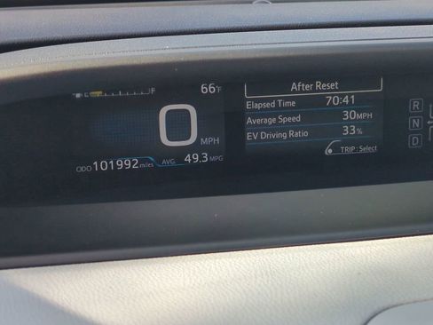 Used 2017 Toyota Prius Four Touring image 27