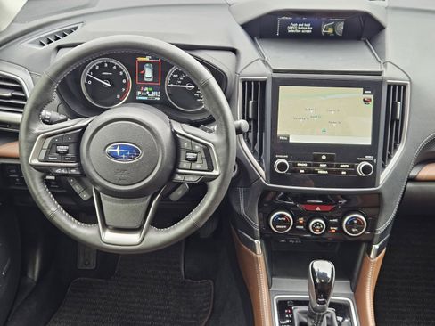 Used 2024 Subaru Forester Touring AWD/4WD image 24