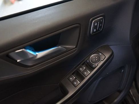 Certified 2022 Ford Escape Titanium w/ Class II Trailer Tow Package image 21