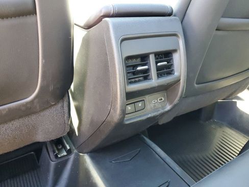 Used 2024 Cadillac XT4 Sport image 25