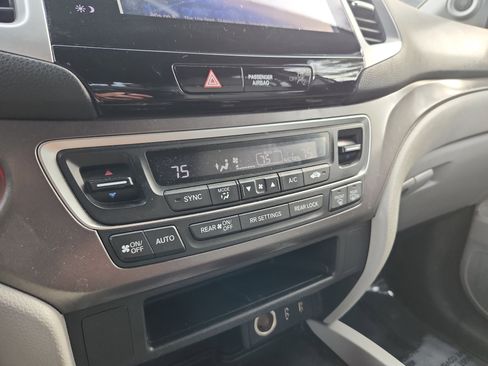 Used 2016 Honda Pilot EX image 29