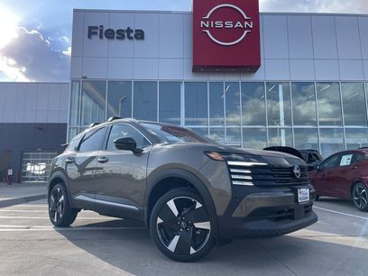 New 2026 Nissan Kicks SR w/ Cold Weather Package