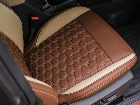 Used 2025 Ford Bronco Raptor image 17