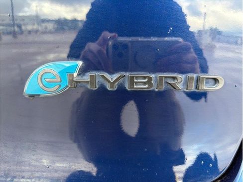 Used 2020 Chrysler Pacifica Limited w/ Advanced Safetytec Group FWD image 37