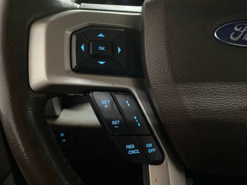 Used 2015 Ford F150 King Ranch w/ Equipment Group 601A Luxury AWD/4WD image 37