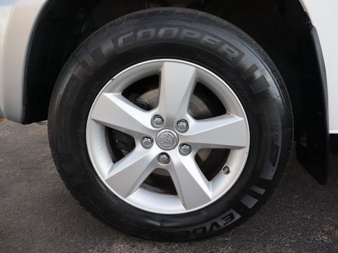 Used 2005 Toyota RAV4 4WD image 39