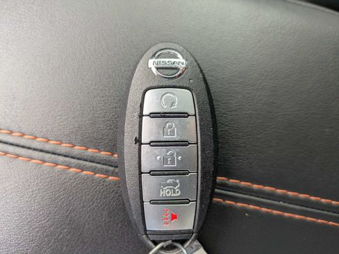 Used 2021 Nissan Sentra SR w/ SR Premium Package FWD image 35