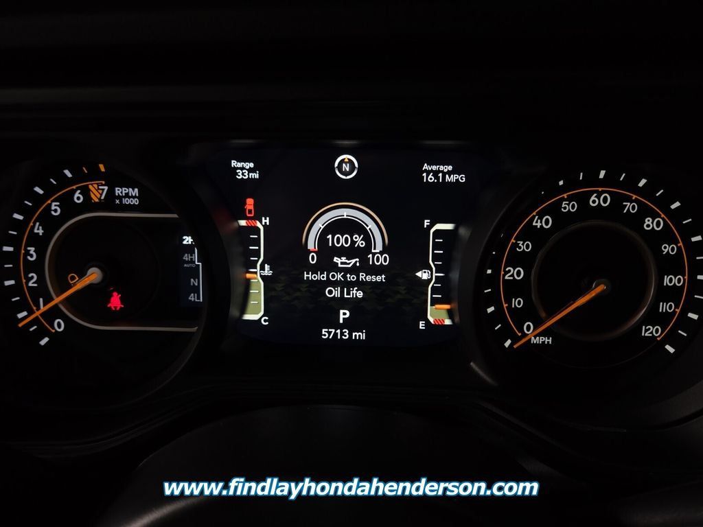 Used 2025 Jeep Gladiator Mojave AWD/4WD image 33