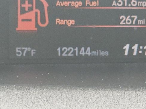 Used 2015 Honda Civic SE image 11