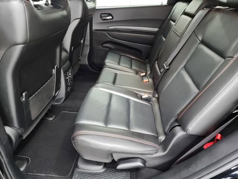 Used 2024 Dodge Durango GT image 9