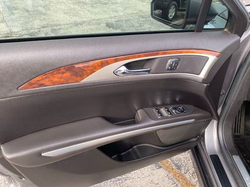 Used 2014 Lincoln MKZ AWD image 12