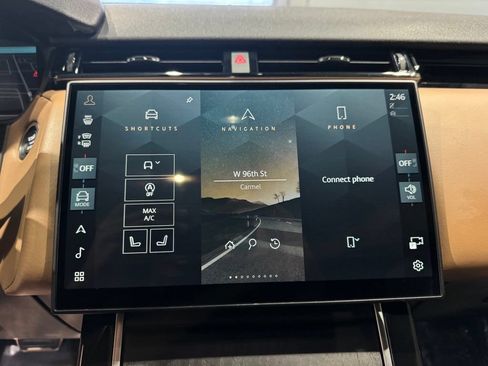 Used 2025 Land Rover Range Rover Velar Dynamic HSE AWD/4WD image 21