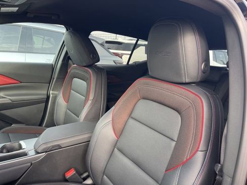 New 2026 Chevrolet Equinox EV RS image 9