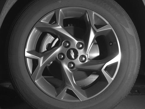 Used 2025 Chevrolet Trax LT FWD image 12