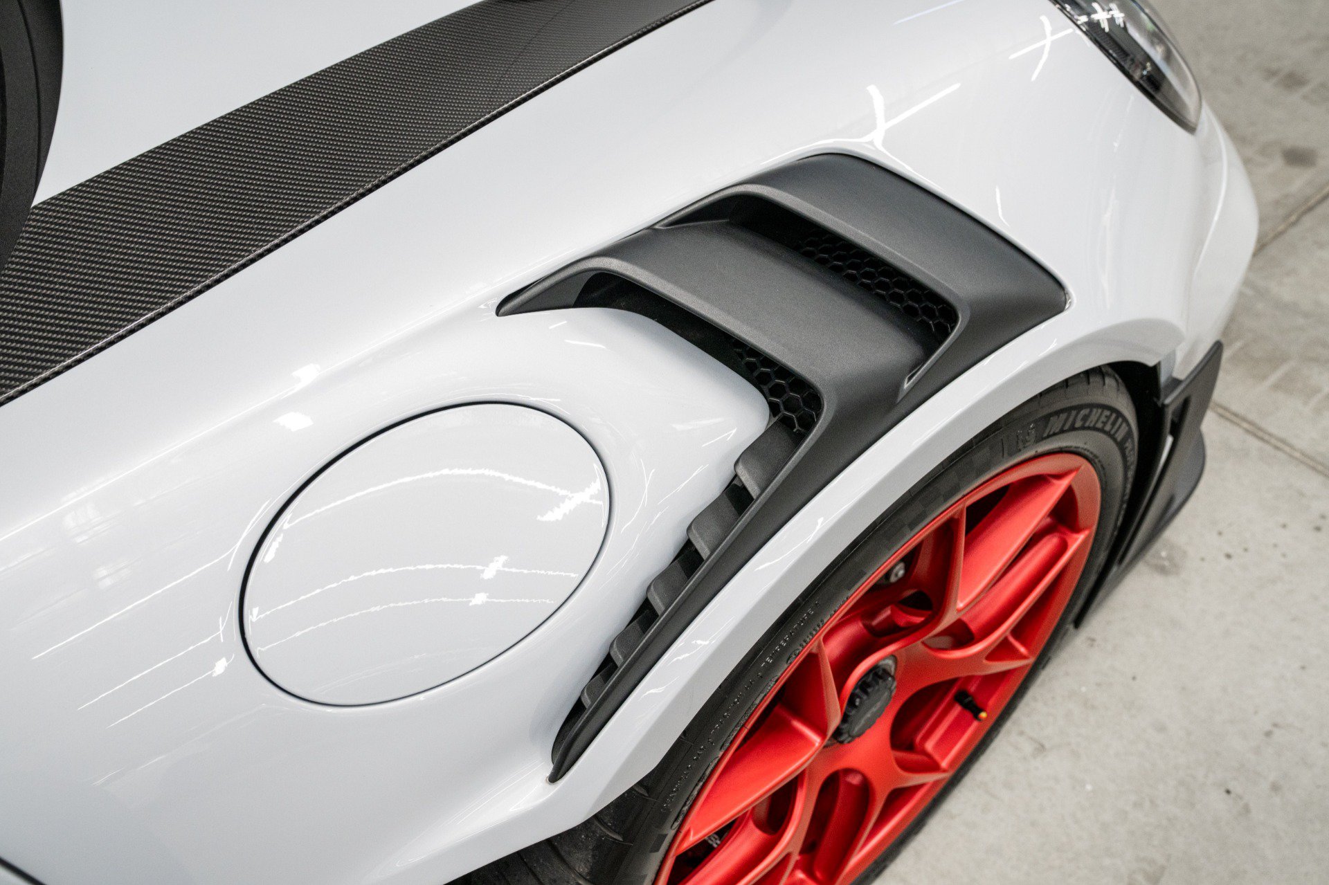 Used 2025 Porsche 911 GT3 RS RWD image 27