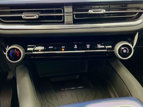 New 2026 Chevrolet Equinox EV LT w/ LPO, All-Weather Mat Package image 16