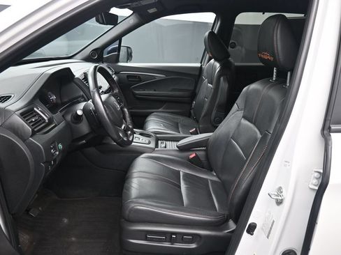 Certified 2023 Honda Passport TrailSport image 19