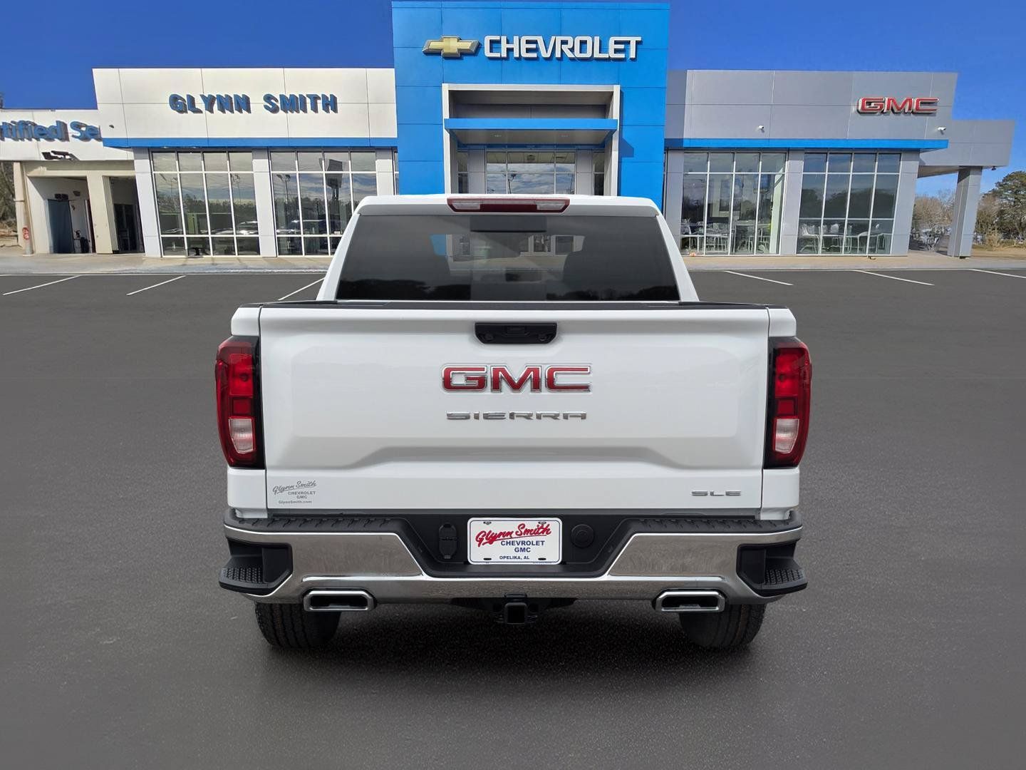 Used 2026 GMC Sierra 1500 SLE w/ X31 Off-Road Package AWD/4WD image 9