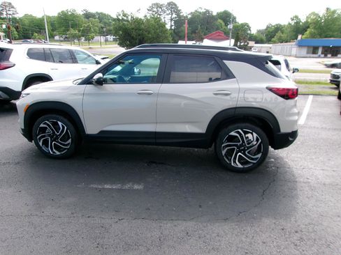 New 2026 Chevrolet TrailBlazer RS FWD image 5