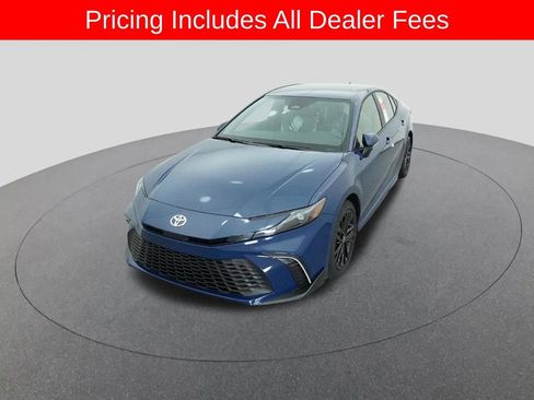 New 2026 Toyota Camry SE FWD image 16