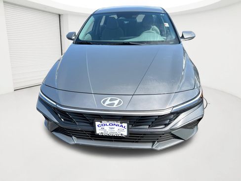 Certified 2024 Hyundai Elantra SEL FWD image 21