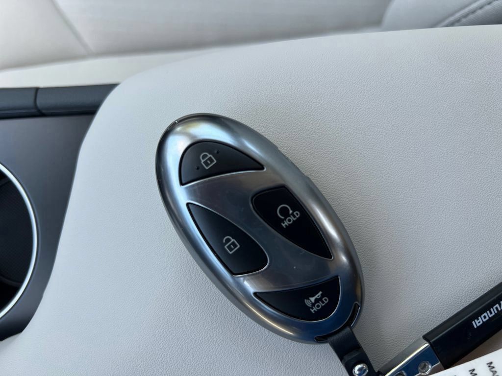 New 2026 Hyundai Sonata SEL FWD image 25