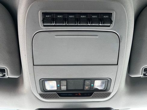 Used 2023 Ford F250 XLT w/ FX4 Off-Road Package image 23