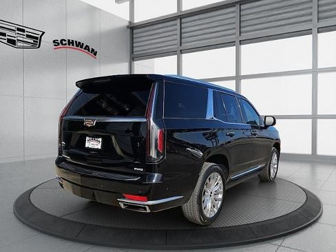 Used 2021 Cadillac Escalade Premium Luxury w/ Driver Assist Tech Package image 39