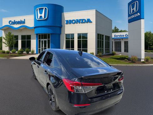 Used 2024 Honda Civic Sport image 4
