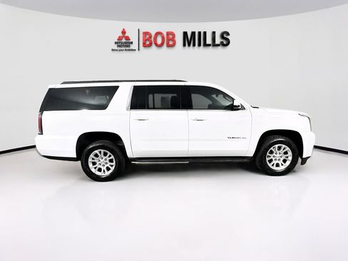Used 2020 GMC Yukon XL SLT AWD/4WD image 8