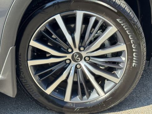 Certified 2025 INFINITI QX60 Autograph w/ Cargo Package image 10