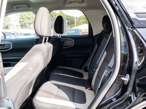 Used 2025 Ford Bronco Sport Big Bend w/ Convenience Package image 16