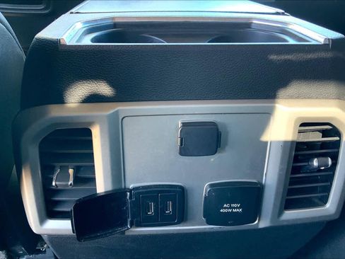 Used 2019 Ford F250 Lariat w/ Lariat Value Package image 34