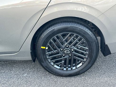 New 2026 Nissan Sentra SV image 19