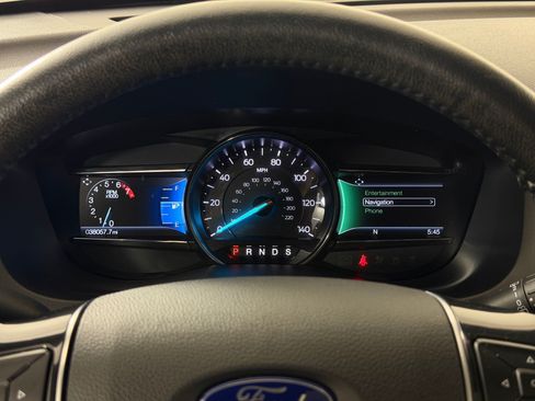 Used 2019 Ford Explorer Limited w/ Ford Safe & Smart Package FWD image 19