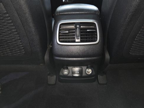 Used 2016 Kia Sorento SX image 20