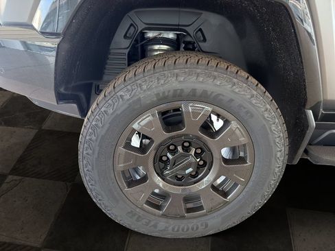 New 2026 GMC Hummer EV 3X w/ Carbon Fiber Edition Package AWD/4WD image 12
