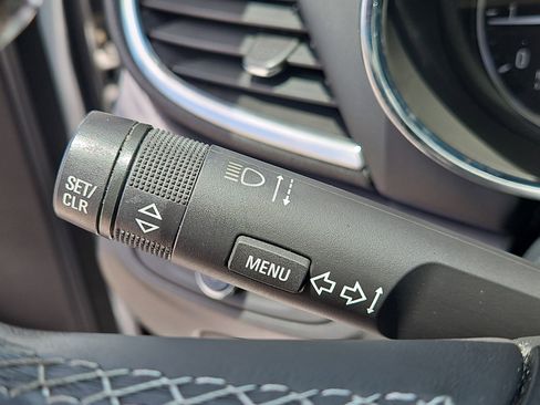 Used 2021 Buick Encore Preferred w/ Safety Package image 20