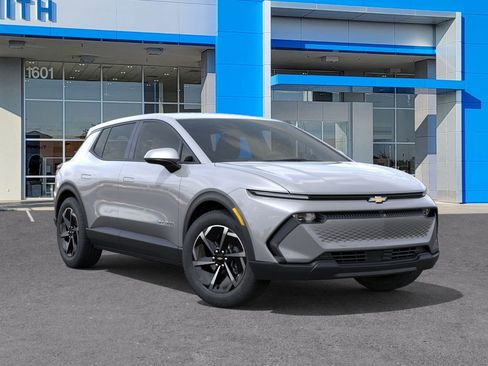 New 2026 Chevrolet Equinox EV LT image 31