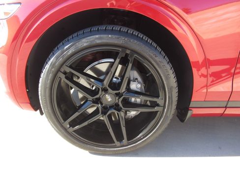 Used 2024 Genesis GV70 2.5T w/ Advanced Package image 4