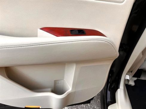 Used 2011 Lexus RX 350 FWD w/ Premium Pkg image 33