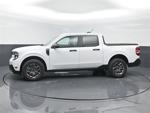 New 2025 Ford Maverick XLT image 34