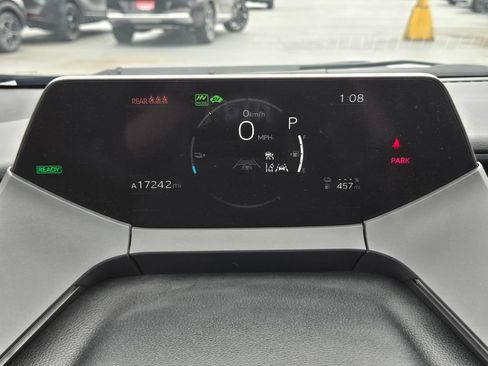 Used 2026 Toyota Prius Plug-In Hybrid FWD image 23