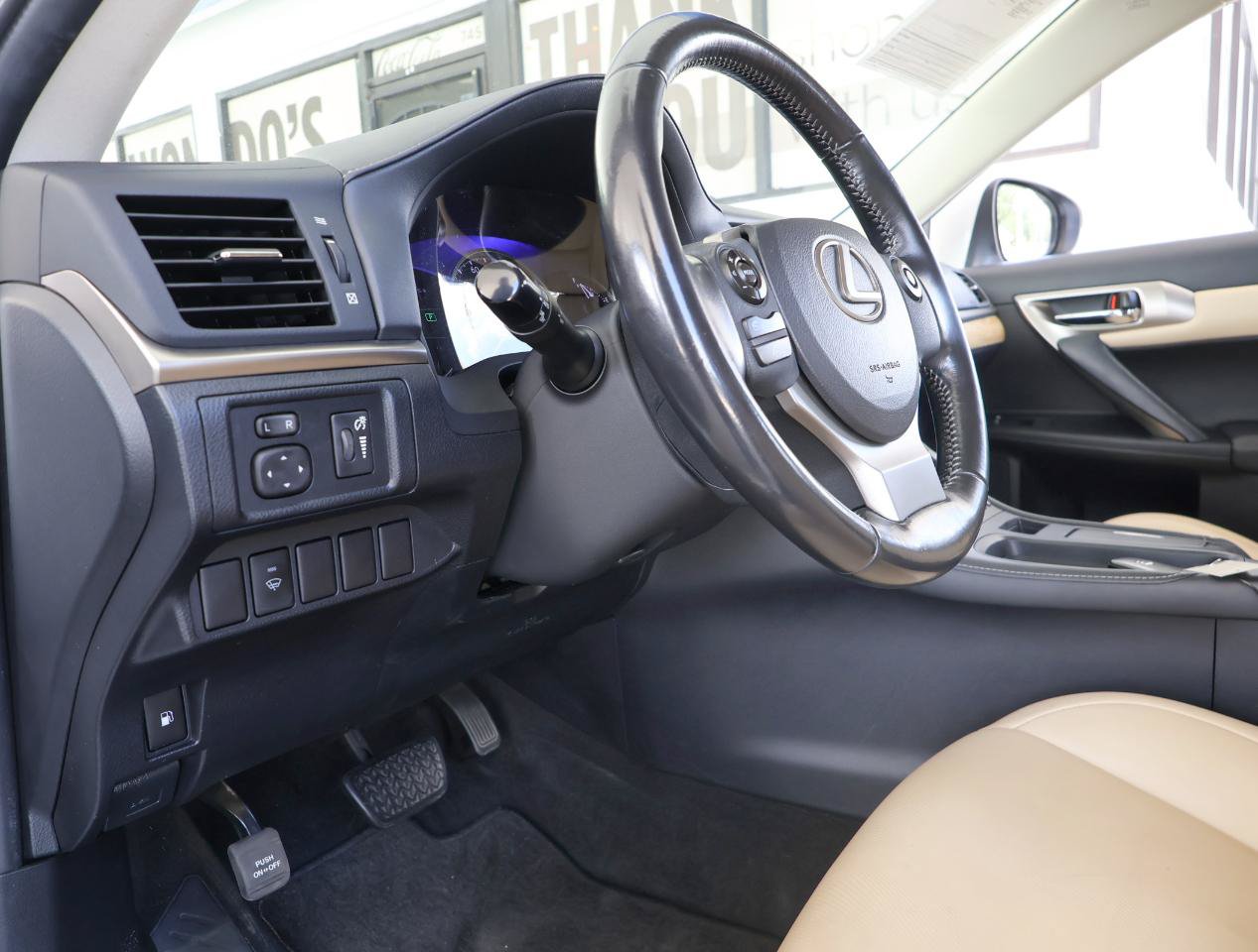 Used 2016 Lexus CT 200h w/ Seat Comfort Package FWD image 37