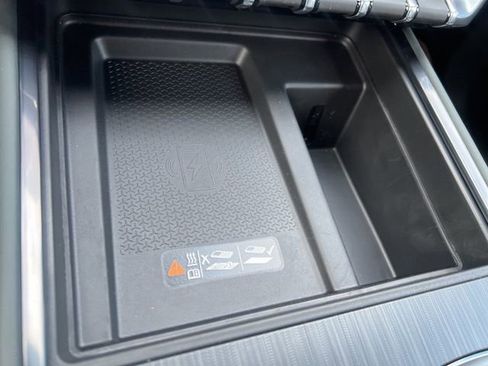 New 2026 GMC Acadia AT4 image 21