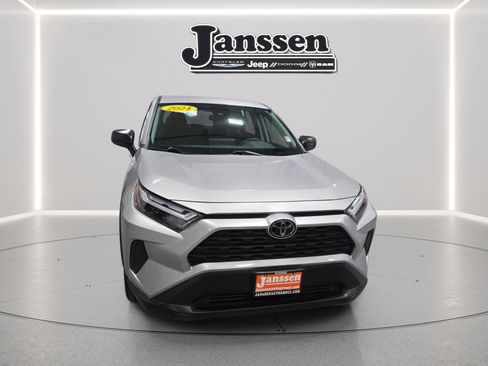 Used 2024 Toyota RAV4 LE image 7