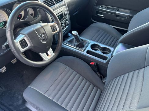 Used 2014 Dodge Challenger R/T w/ Blacktop Package image 10