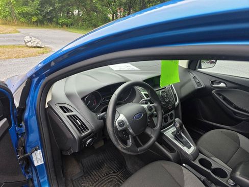 Used 2013 Ford Focus SE w/ Interior Protection Pkg FWD image 11