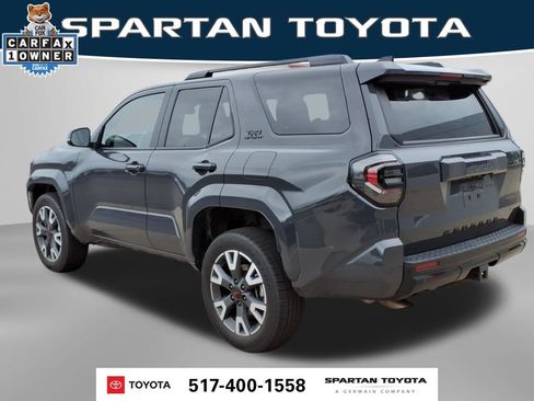 Used 2025 Toyota 4Runner TRD Sport Premium AWD/4WD image 9