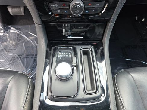 Used 2023 Chrysler 300 S RWD image 30